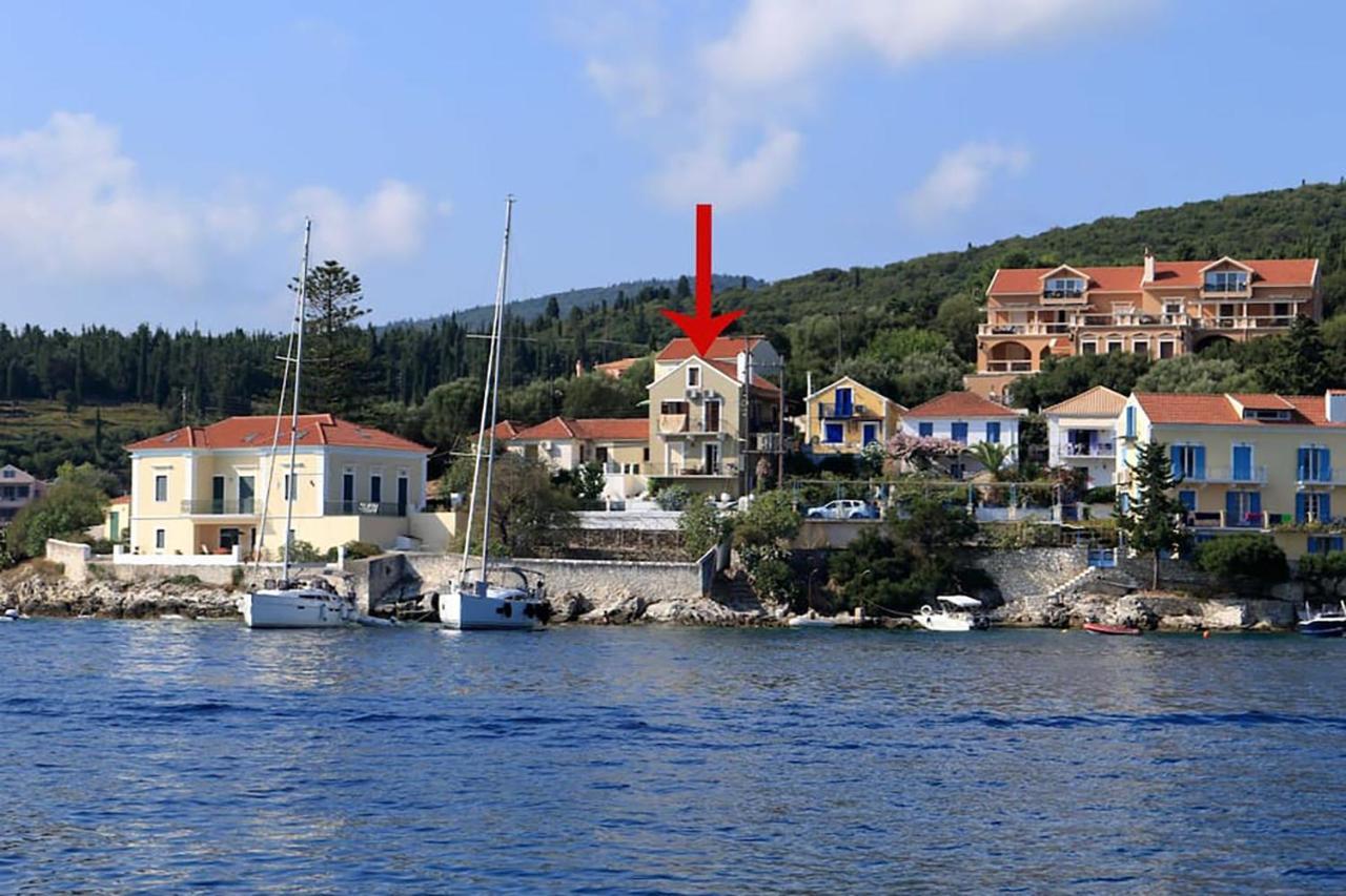 Sonia'S Apartment In Fiscardo Waterfront فيسكاردو المظهر الخارجي الصورة